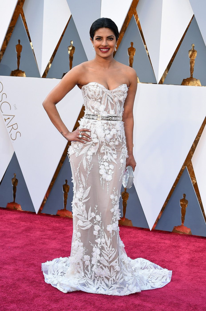 Priyanka Chopra's Golden Gown at the Oscars