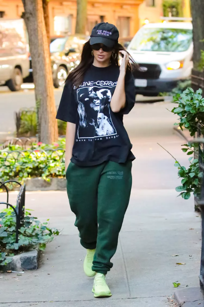 Styling Your Joggers with 9 Best Joggers Outfit Ideas for Girls