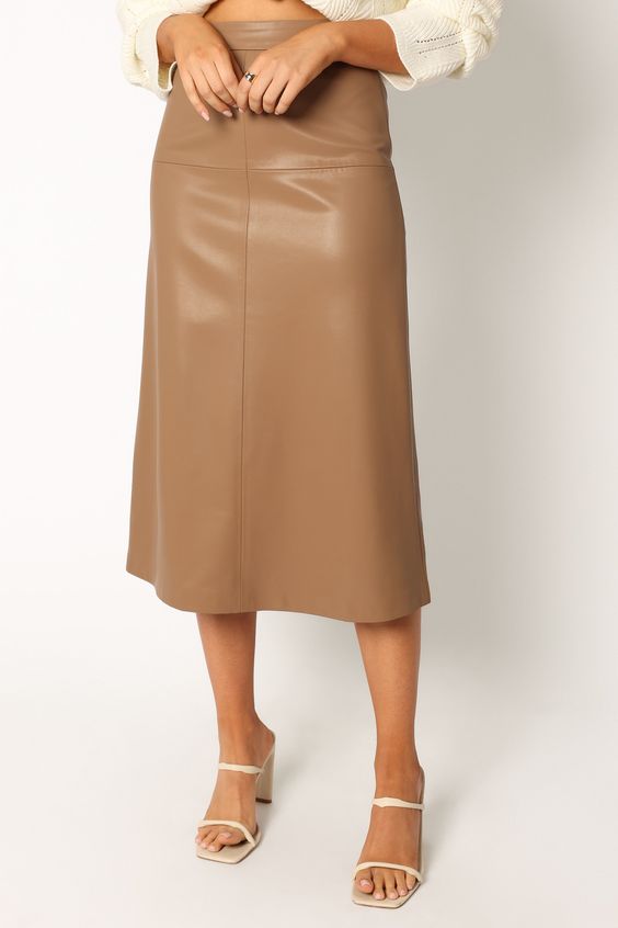 7 uniquely different types of skirts | ANNY